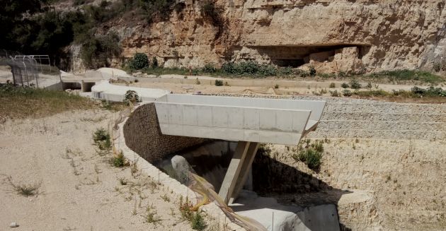 Экстрим-парк рядом с шоссе "Нахаль ха-гиборим": водопад, острова и озеро готовы, осталось лишь... (Видео)