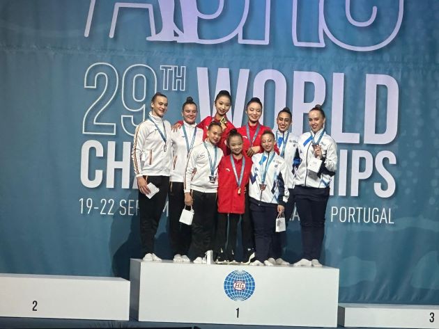 Юная жительница Хайфы привезла медаль с чемпионата мира по акробатике, проходившем в Португалии