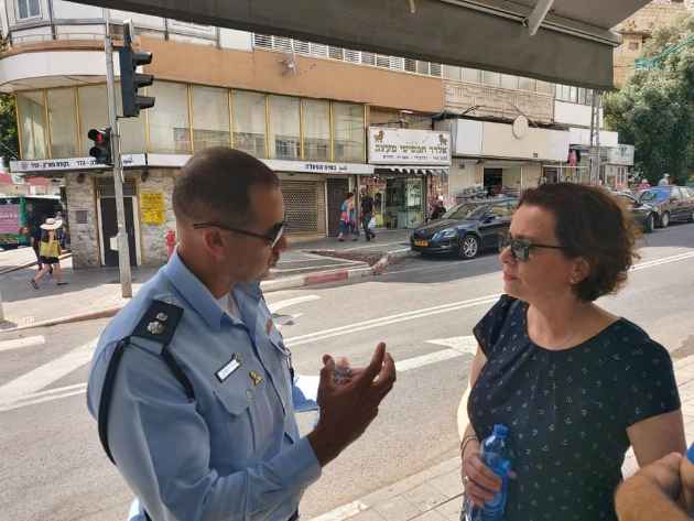 Пока мэр оценивала ситуацию на Адаре, полицейские закрывали наркопритоны